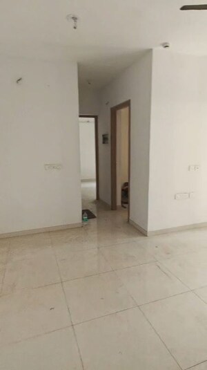2 BHK Apartment For Sale in Lodha Upper Thane Meadows, Anjur