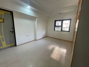 Room in 3 BHK Apartment at Shela – for Rent