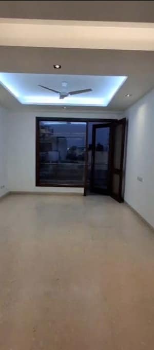 3 BHK Builder Floor For Rent in Saket