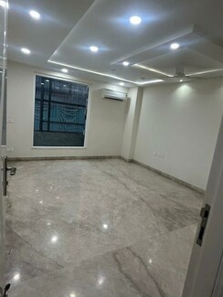 2 BHK Builder Floor For Sale in Tilak Nagar