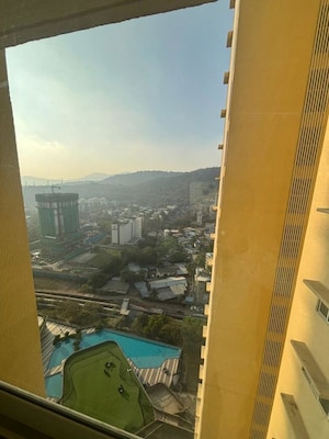 Swimming Pool in 3 BHK Apartment at Sheth Montana, Mulund West – for Sale