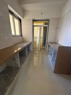 Building Lobby in 3 BHK Apartment at Sheth Montana, Mulund West – for Sale