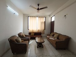 3 BHK Apartment For Rent in Pir Machalla