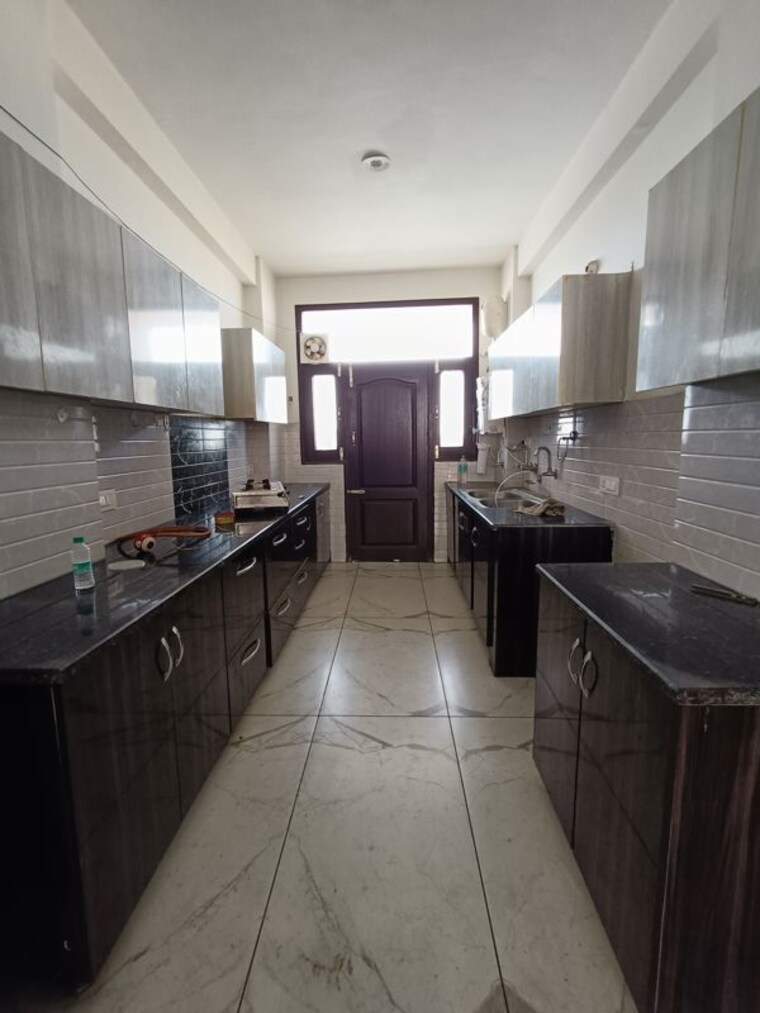 Kitchen, pir machalla 3 Bedroom 2170 Sq.Ft. Apartment In Pir Machalla Zirakpur 10138850