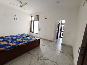 Master Bedroom in 3 BHK Apartment at Pir Machalla – for Rent