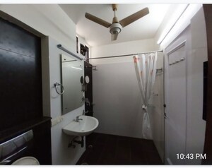 Bathroom in 3 BHK Builder Floor at Greater Kailash Part 3 – for Rent