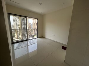 Room in 2 BHK Apartment at JVM Veda, Kasarvadavali – for Rent