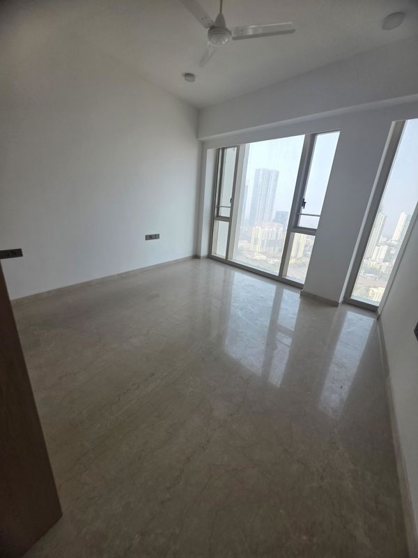 3 BHK + Pooja Room Apartment For Rent in Lodha The Park