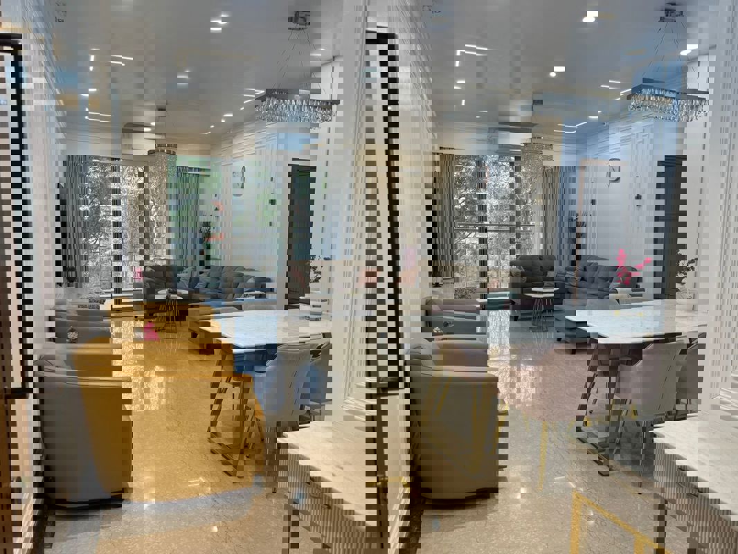 3 BHK + Servant Room 2046 Sq.Ft. Apartment in G Corp Residency