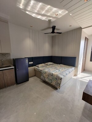 Bedroom in 1 BHK Builder Floor at Sector 52 – for Rent