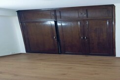 3 BHK + Servant Room Apartment For Rent in Unitech Palms