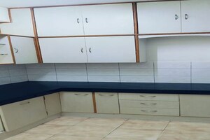 Furnished Amenities in 3 BHK Apartment at Unitech Palms, South City 1 – for Rent