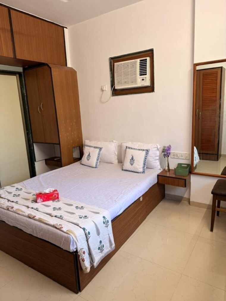 Master Bedroom, bhagat vadi 3 Bedroom 1000 Sq.Ft. Apartment In Bhagat Vadi Mumbai 10139929