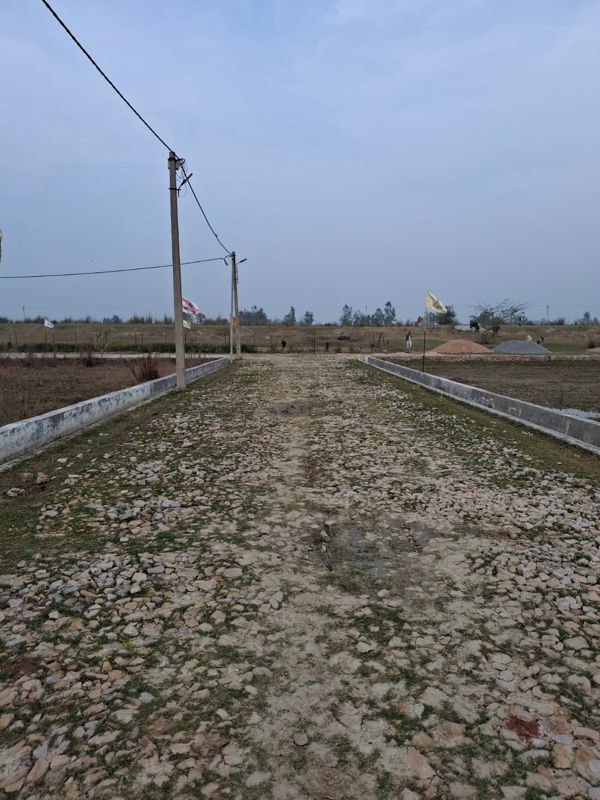 Plot For Sale in Gosainganj