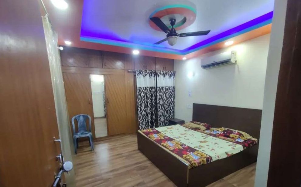 3 BHK + Pooja Room,Servant Room 1800 Sq.Ft. Apartment in Shalimar Emerald