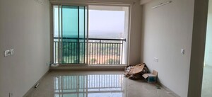 Room in 2 BHK Apartment at L And T Seawoods Residences, Seawoods – for Rent