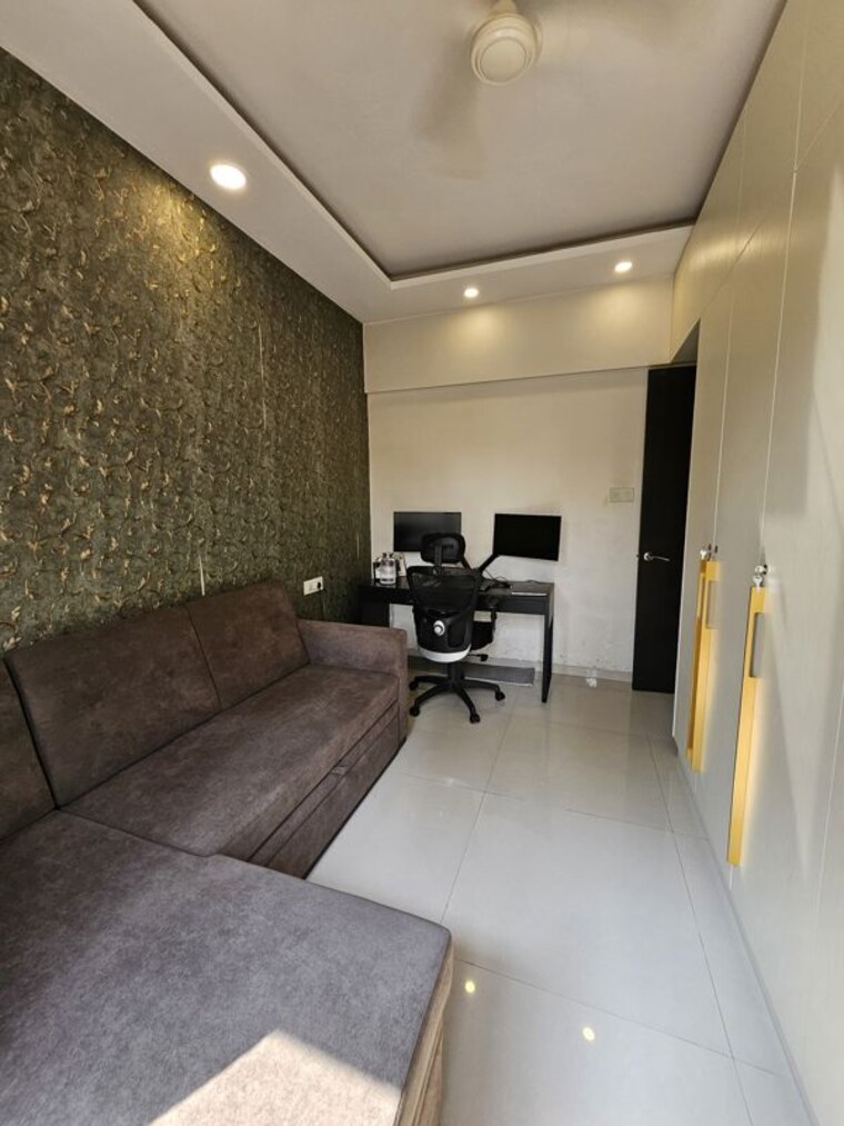 Living Room, skywards-nirvana 3 Bedroom 2000 Sq.Ft. Apartment In Hadapsar Pune 10140039