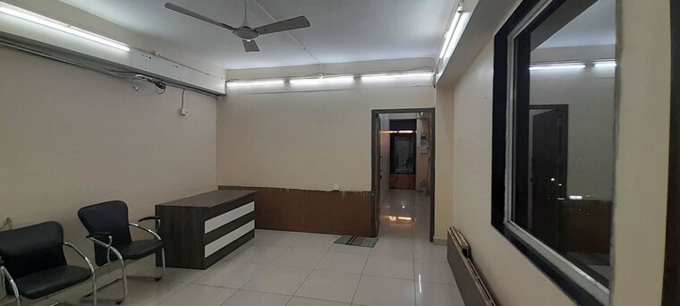 undefined, pachpedi naka Commercial Office Space 400 Sq.Ft. In Pachpedi Naka Raipur 10121085