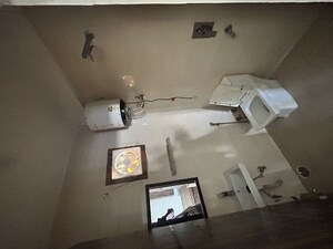 Team Area in Studio Builder Floor at DLF City Court, Sector 24 – for Rent