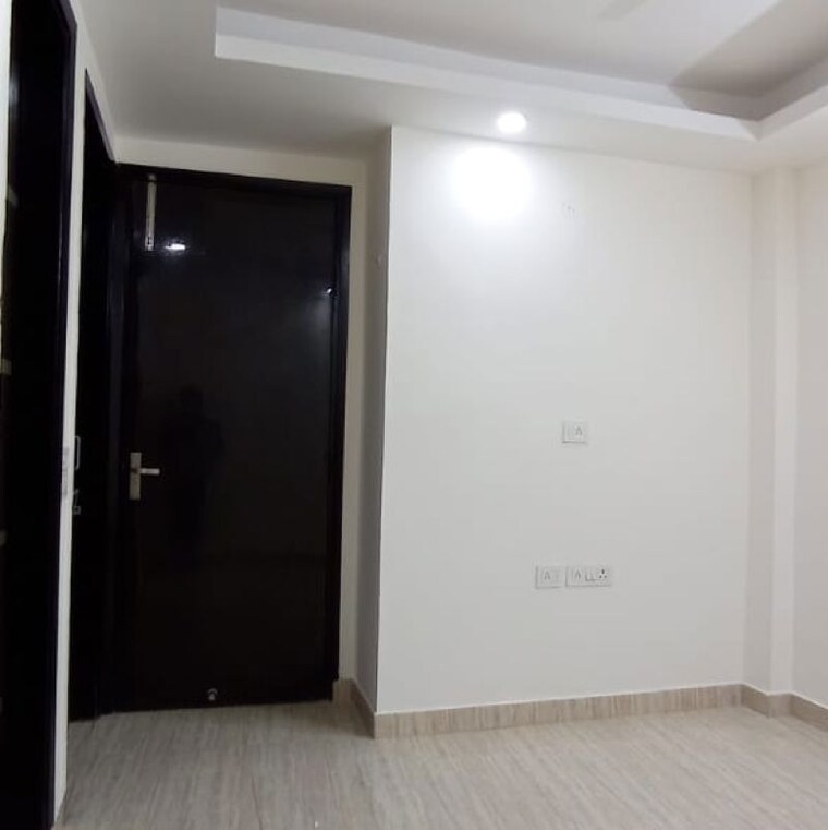 Room, chattarpur 2 Bedroom 104 Sq.Yd. Builder Floor In Chattarpur Delhi 10140331