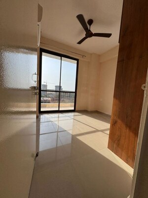 Room in 3 BHK Apartment at Habitat Prime, Sector 99a – for Rent