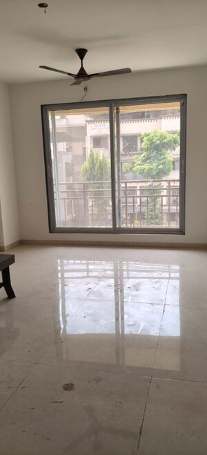 Room in 3 BHK Apartment at Neel Tarang CHS, Nerul Sector 21 – for Sale