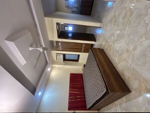 1 RK Builder Floor For Rent in Dlf City Phase 3