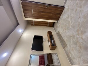 Furnished Amenities in 1 RK Builder Floor at Dlf City Phase 3 – for Rent