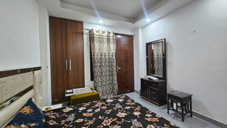 Bedroom, saket 3 Bedroom 1000 Sq.Ft. Builder Floor In Saket Delhi 10140495