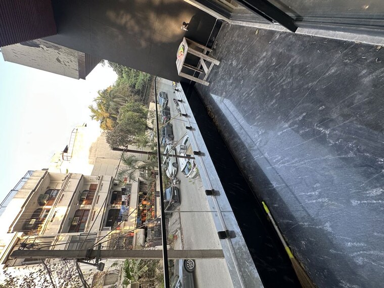 Balcony, new rajinder nagar 3 Bedroom 200 Sq.Yd. Builder Floor In New Rajinder Nagar Delhi 10140432