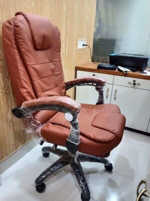 Team Area in  Office Space at Salt Lake Sector V – for Rent