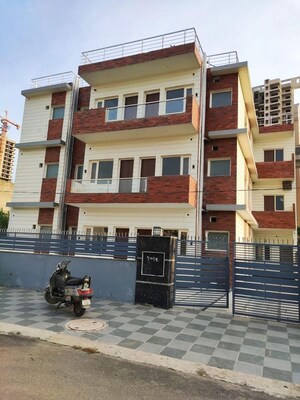 6+ BHK Independent House For Sale in Aerocity