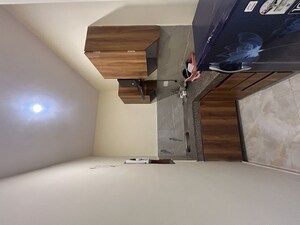 Furnished Amenities in 1 BHK Builder Floor at Dlf City Phase 3 – for Rent