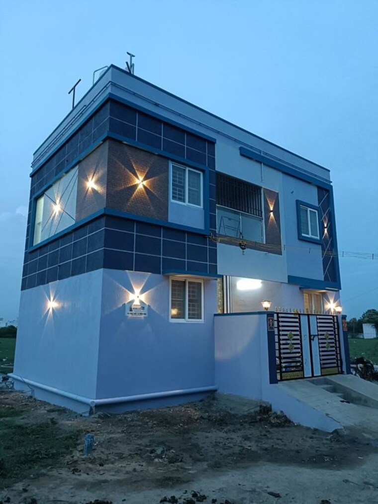 Exterior View, budheshwar 3 Bedroom 1000 Sq.Ft. Independent House In Budheshwar Lucknow 10140648