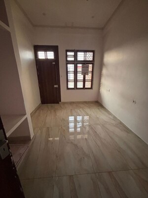Room in 2 BHK Independent House at Semra – for Rent