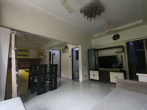 Hall in 1 BHK Apartment at Shashtri Nagar – for Rent