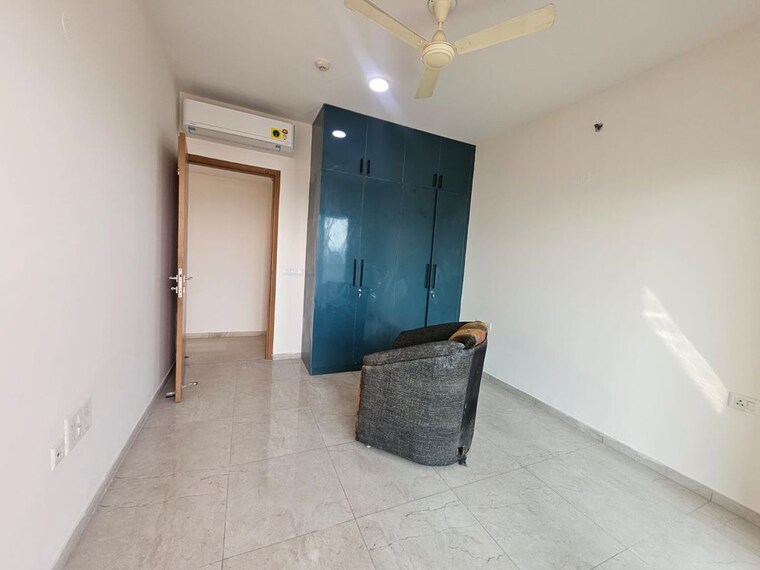 Living Room, tata-gurgaon-gateway 3.5 Bedroom 2215 Sq.Ft. Apartment In Sector 112 Gurgaon 10029074