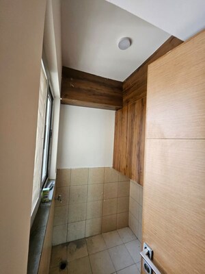 Furnished Amenities in 3.5 BHK Apartment at Tata Gurgaon Gateway, Sector 112 – for Rent