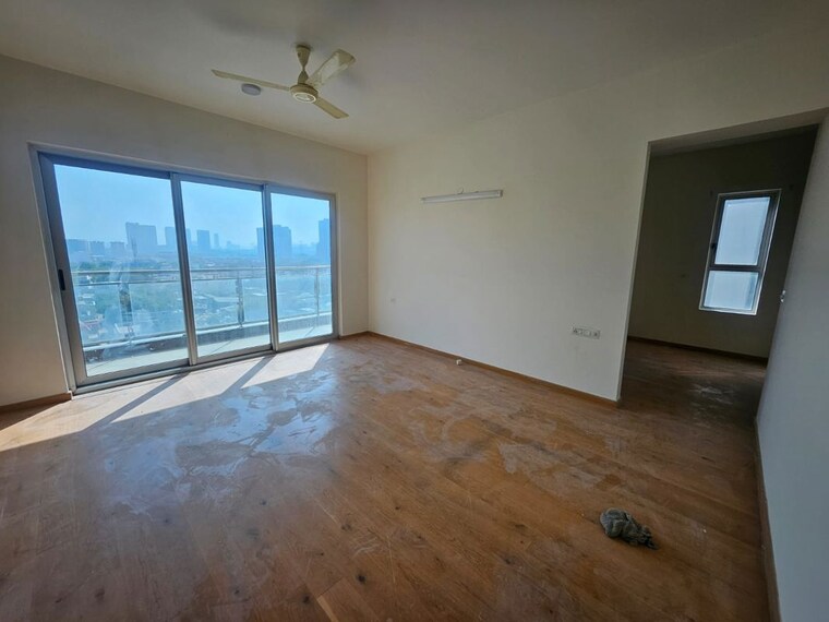 Room, tata-gurgaon-gateway 3.5 Bedroom 2215 Sq.Ft. Apartment In Sector 112 Gurgaon 10029074