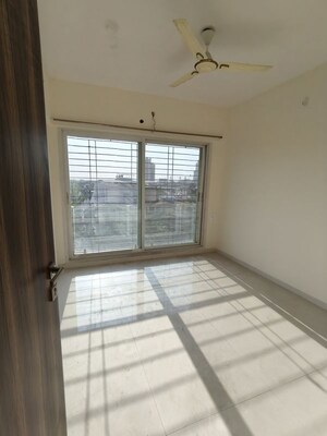 Room in 2 BHK Apartment at Mahaavir Anmol, Ghansoli – for Rent