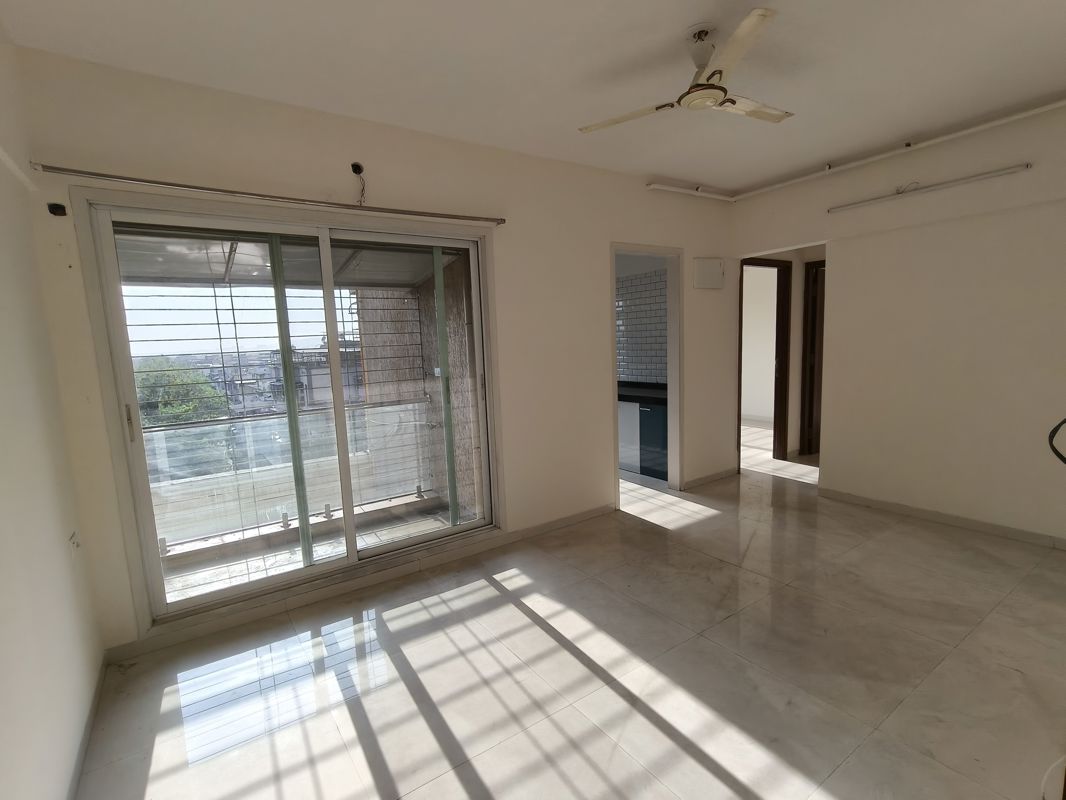 2 BHK 420 Sq.Ft. Apartment in Mahaavir Anmol