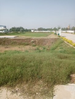 Plot For Sale in BPTP Amstoria
