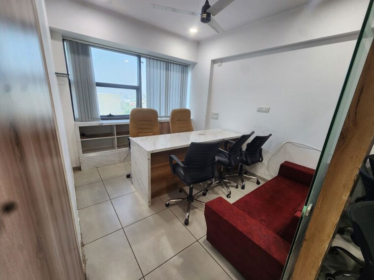 Team Area, science city Commercial Office Space 913 Sq.Ft. In Science City Ahmedabad 10139458