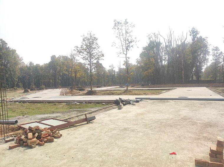 Garden, pondha  135 Sq.Yd. Plot In Pondha Dehradun 10141406