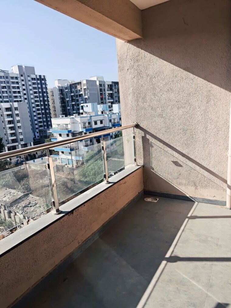 Balcony, mantra-monarch 2 Bedroom 685 Sq.Ft. Apartment In Balewadi Pune 10141521