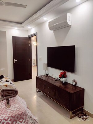 Bedroom in 2 BHK Apartment at Vatika City, Sector 49 – for Rent