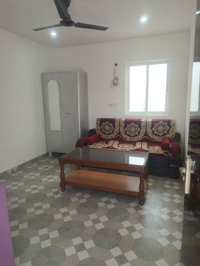 Living Room, sarita vihar 1 Bedroom 480 Sq.Ft. Apartment In Sarita Vihar Delhi 10141577