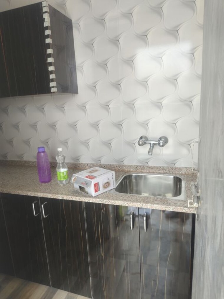 Kitchen, sarita vihar 1 Bedroom 480 Sq.Ft. Apartment In Sarita Vihar Delhi 10141577