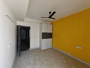 Bedroom in 1 BHK Builder Floor at Sunshine Apartments Sector 73, Sector 73 – for Sale