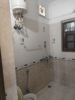 Bathroom in 1 BHK Apartment at Sarita Vihar – for Rent